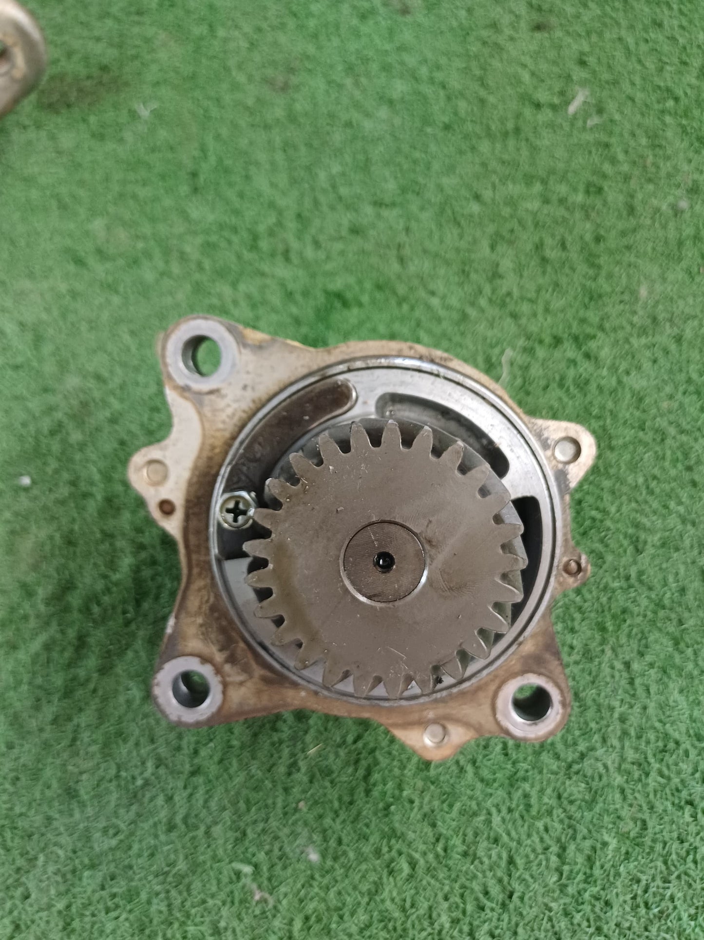 ISUZU DMAX VCROSS STEERING PUMP (U) [SP0024]