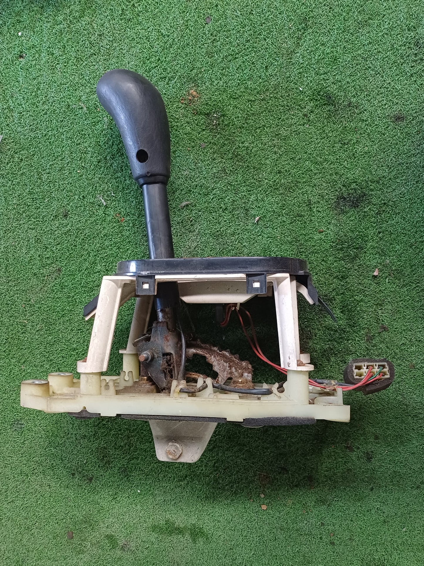 KIA SEPHIA GEAR LEVEL (U) [GL0048]
