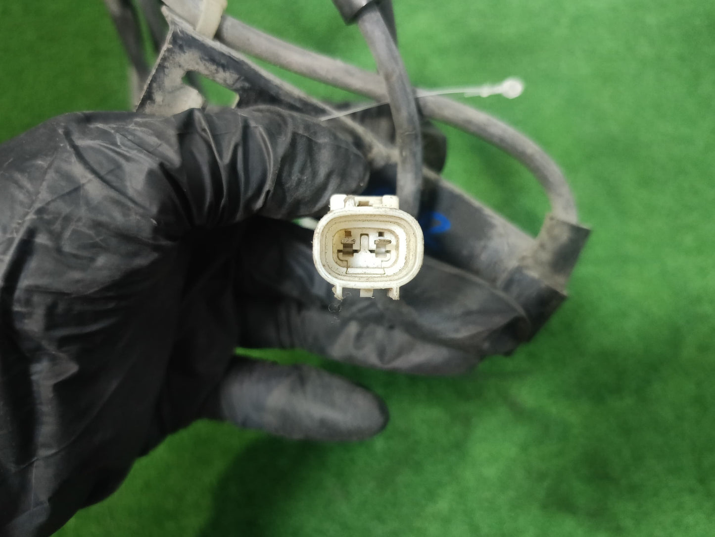 TOYOTA HILUX VIGO ABS SENSOR RH (89542-0K020-3)