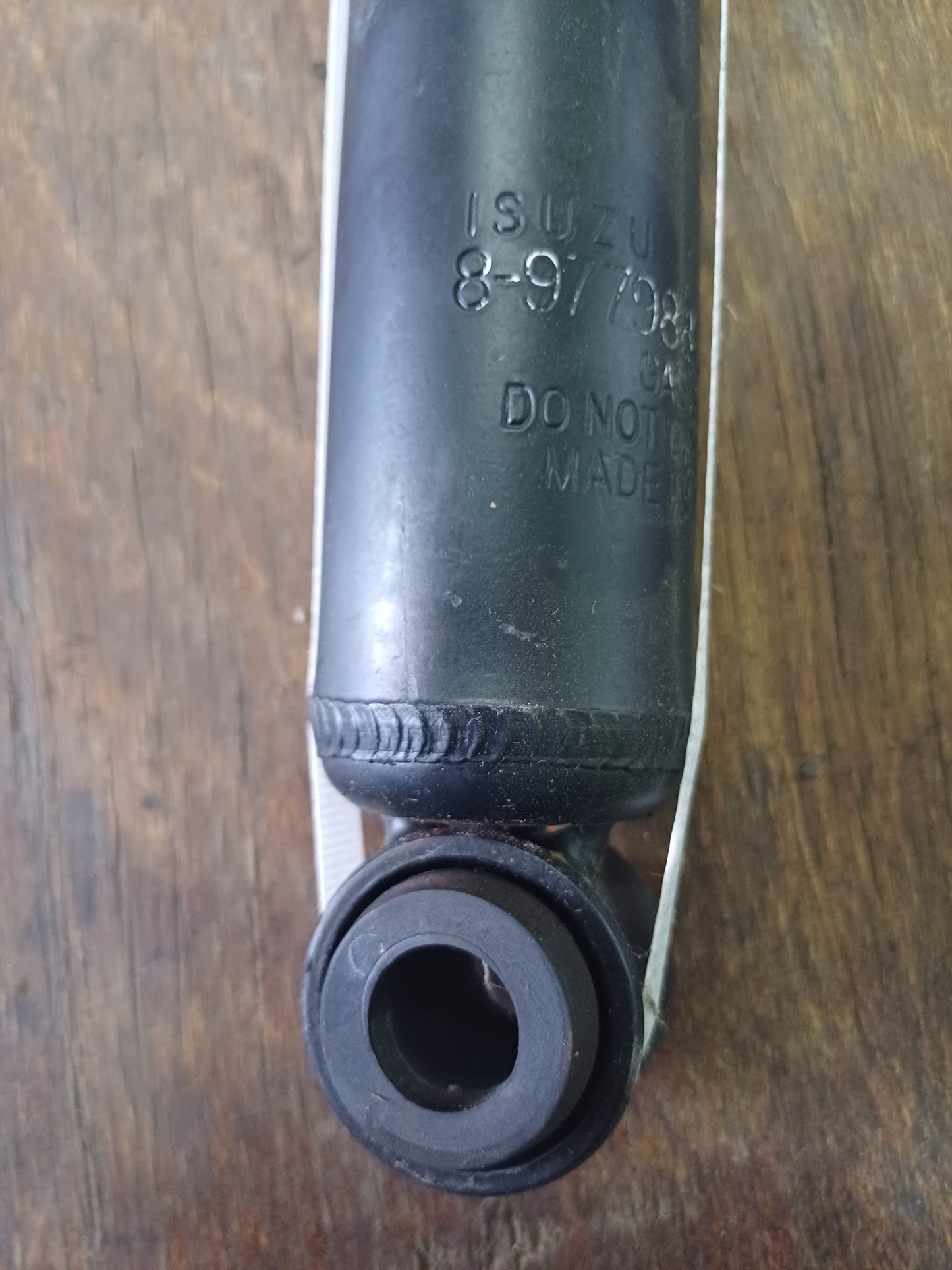 ISUZU DMAX 2022 REAR ABSORBER (NEW) [8977988040]