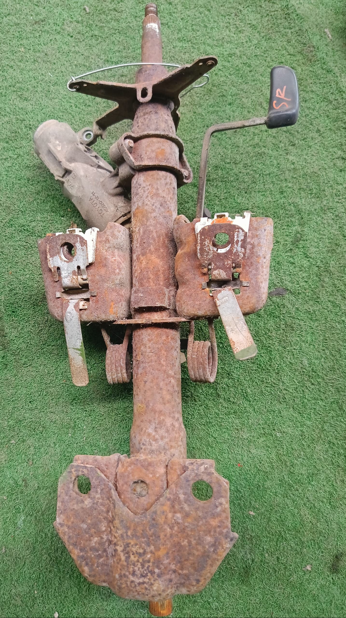 TOYOTA HILUX VIGO STEERING COLUMNN (U) [SC00034]