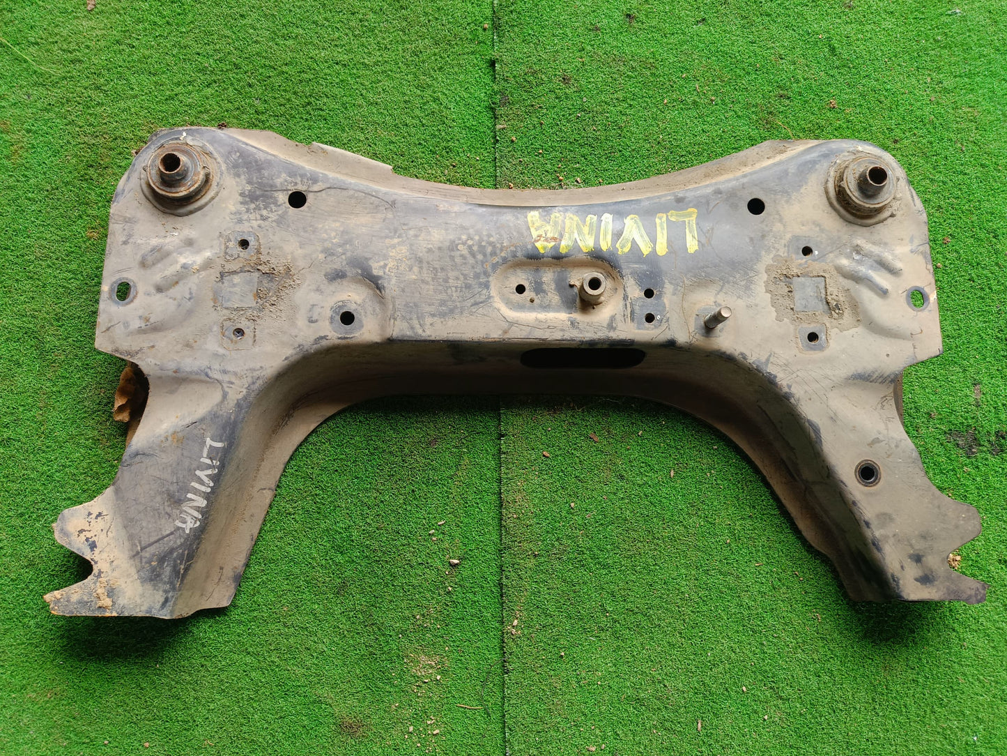 NISSAN GRAND LIVINA L11 CROSSMEMBER (U) [CMB009]