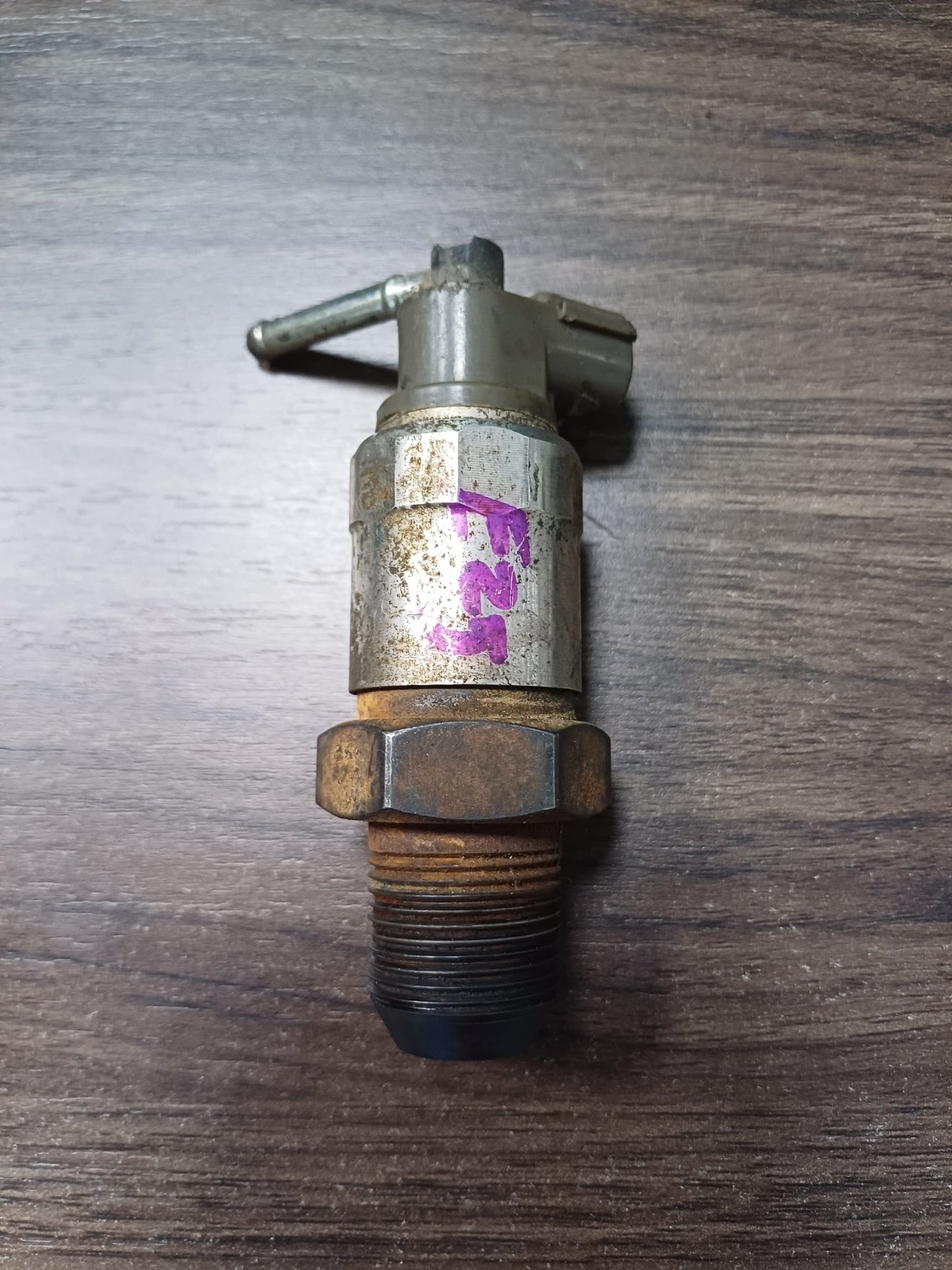 TOYOTA HILUX VIGO FUEL PRESSURE SENSOR (U) [FP001]