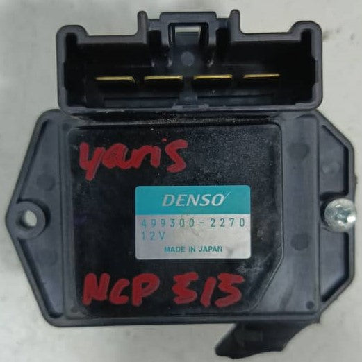 TOYOTA YARIS AIRCOND BLOWER MOTOR ECU (499300-2270)