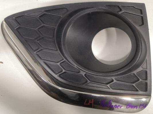 TOYOTA FORTUNER GUN156 FOG LAMP COVER WITH HOLE LH (52128-YM010)