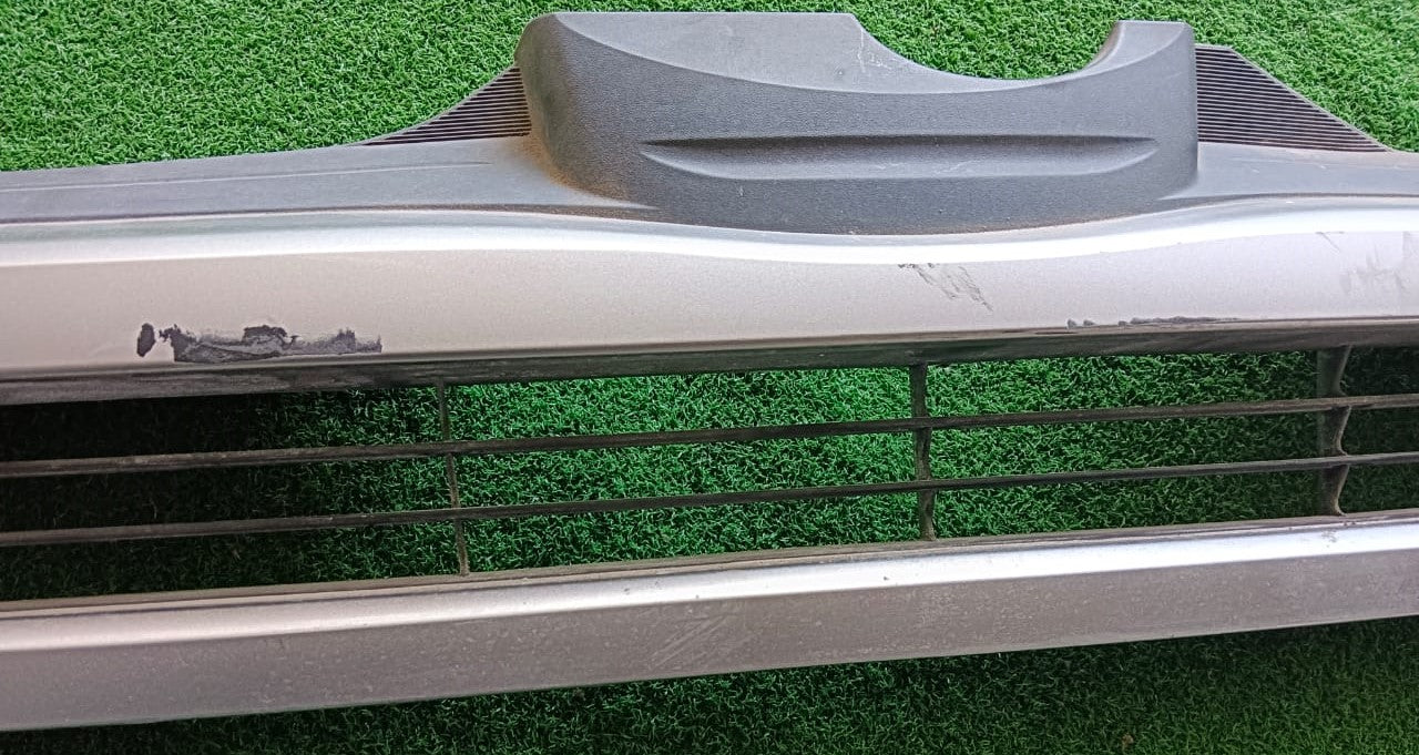 TOYOTA HIACE 2007 FRONT GRILLE (53100-26310)