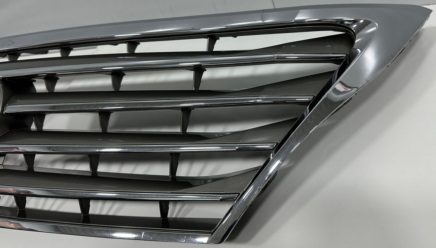 LEXUS 2011 LX570 FRONT CHROME GRILLE (53101-60521)