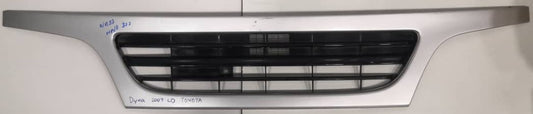 TOYOTA DYNA FRONT GRILLE (53111-25080)