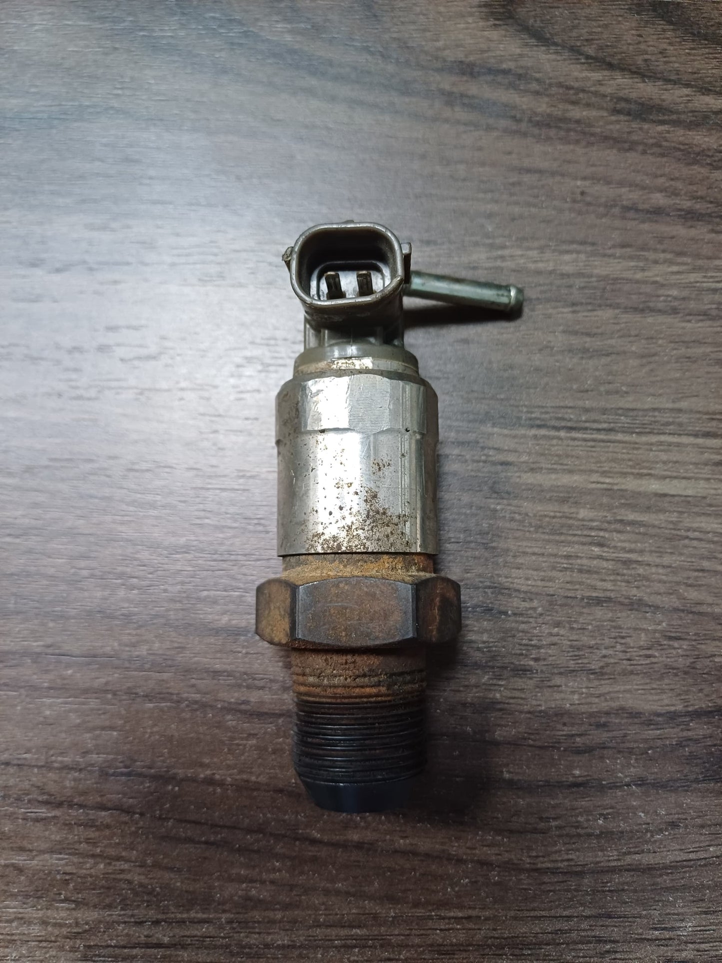 TOYOTA HILUX VIGO FUEL PRESSURE SENSOR (U) [FP001]