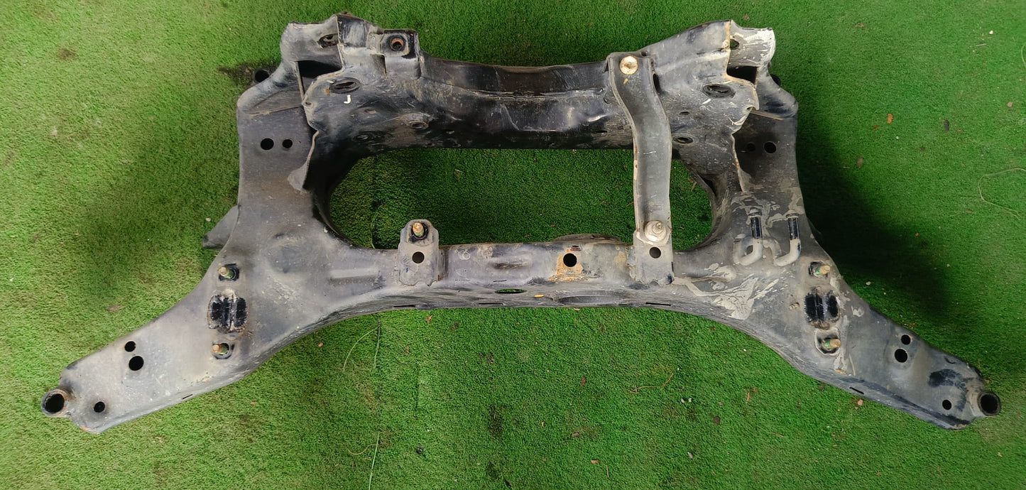 NISSAN XTRAIL CROSSMEMBER REAR (U) [CMB030]