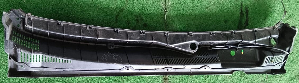 PROTON X70 WIPER GRILLE LH/RH SET (6600141502)