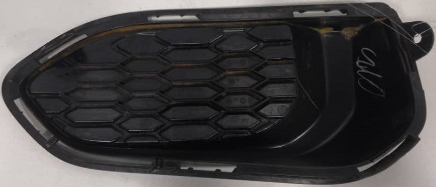 HONDA JAZZ GK5 FOG LAMP COVER RH (71103-T5L-T5)