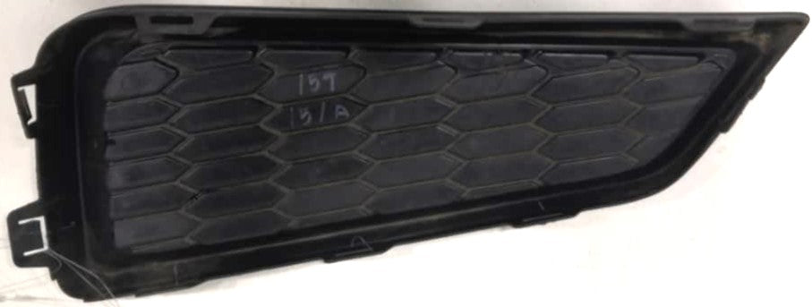 HONDA CITY GM6 FOG LAMP COVER LH (71107-T9A-T0)