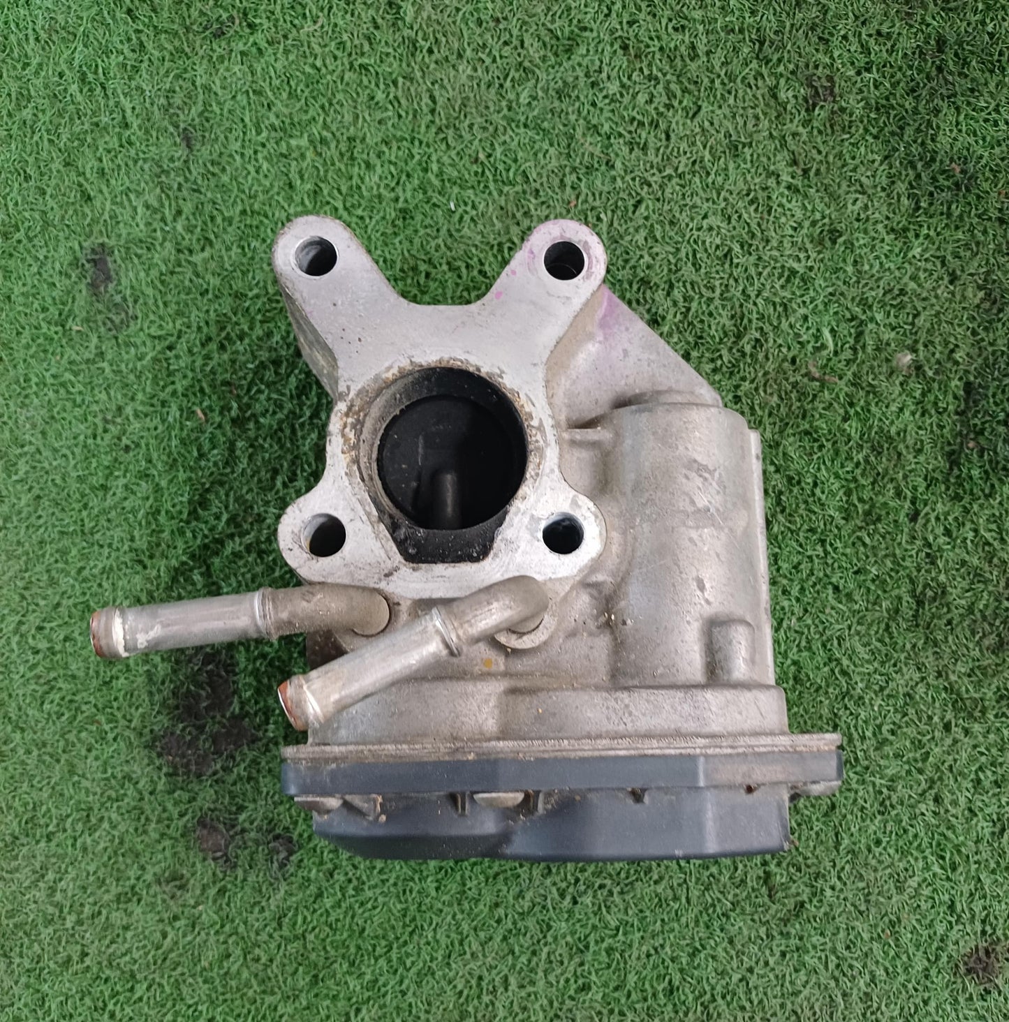 NISSAN NAVARA D40 THROTTLE BODY (U) [14710 3XN0B]