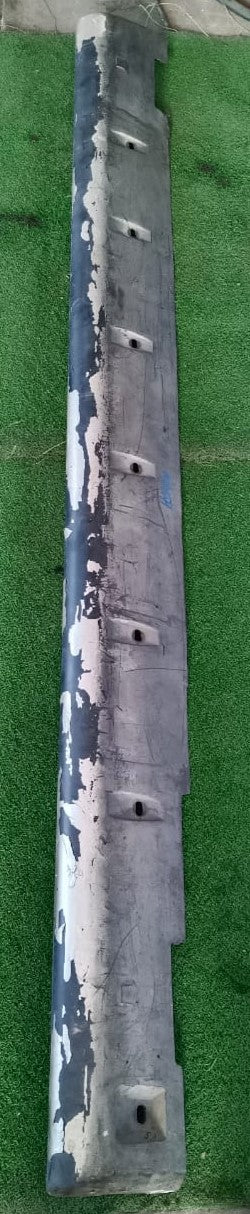 HONDA CIVIC EG SIDE SKIRT RH BLACK (71800-SR4-0000-1)
