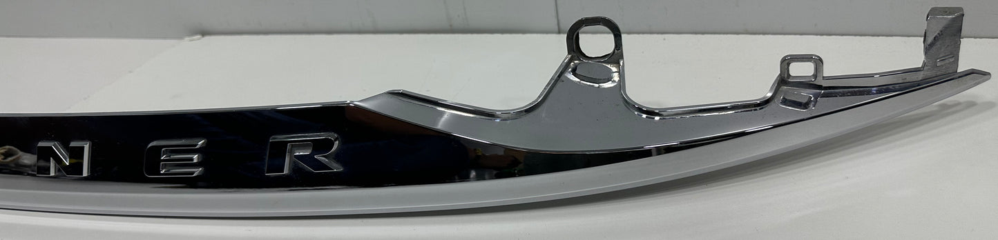 FORTUNER GUN125 TAIL GATE OUTSIDE GARNISH CHROME (76801-0K590)