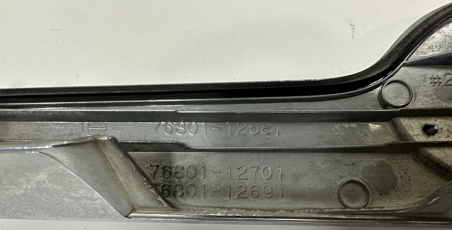 TOYOTA COROLLA ALTIS E120 TAIL GATE MOLDING (76801-12701)