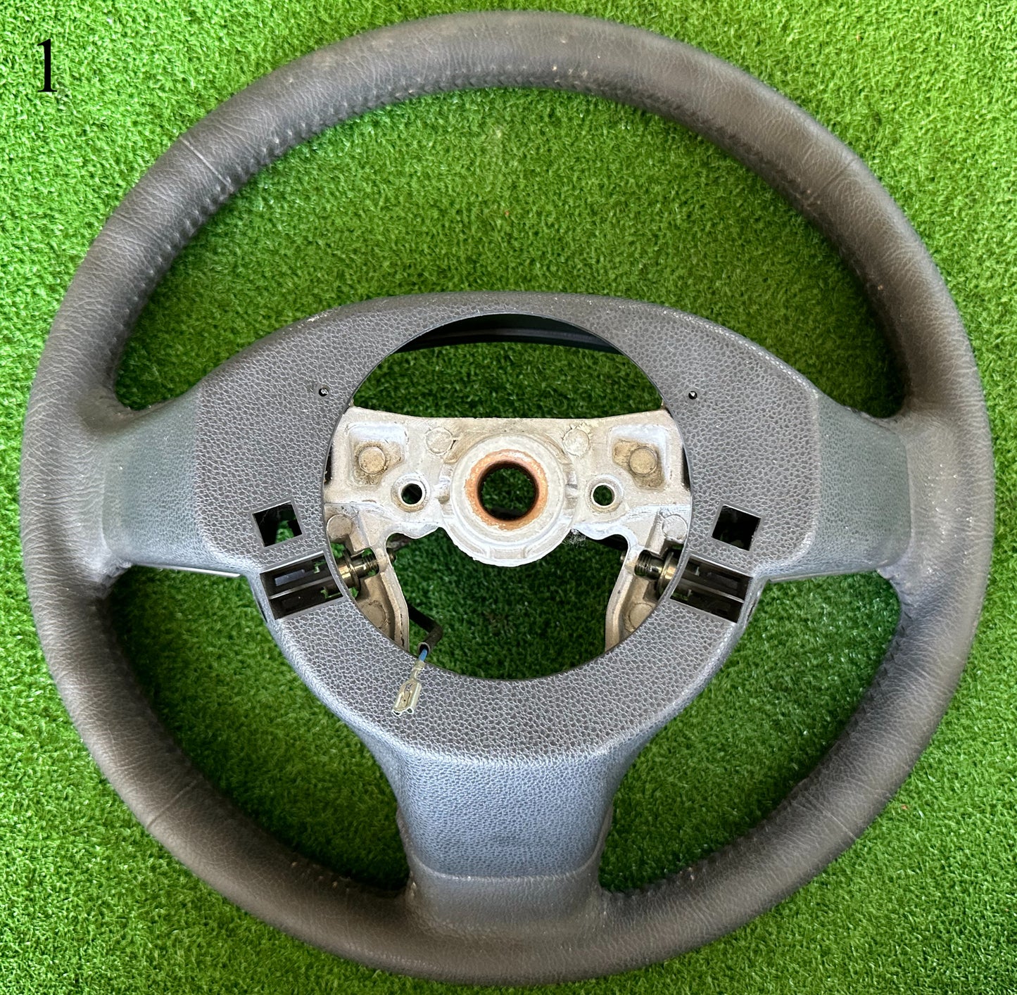 PERODUA ALZA STEERING WHEEL SW00001