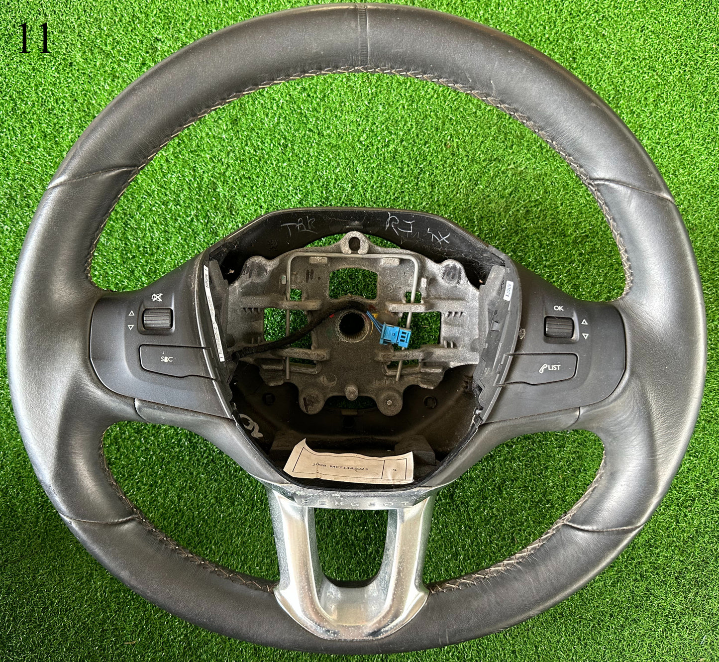 PEUGEOT 2008 STEERING WHEEL SW00011