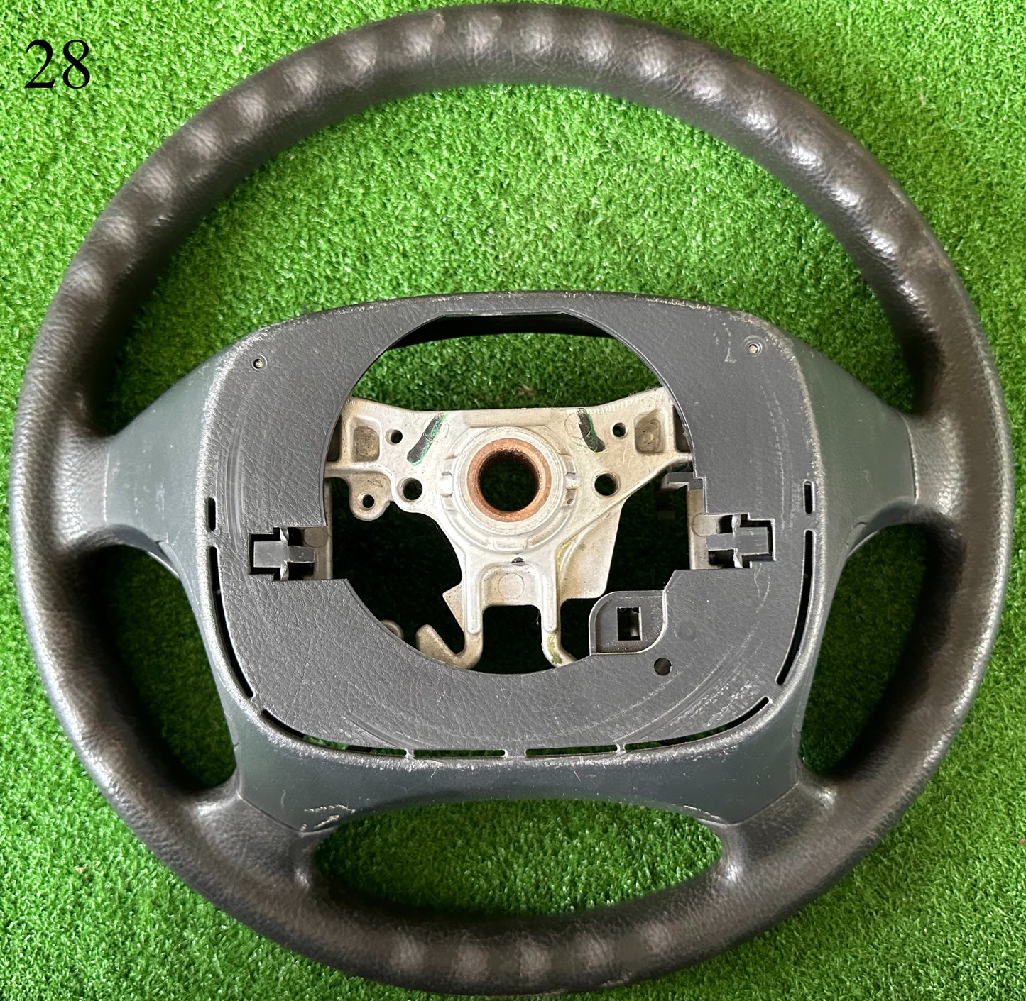 TOYOTA VIGO KUN125 STEERING WHEEL (SW00028)