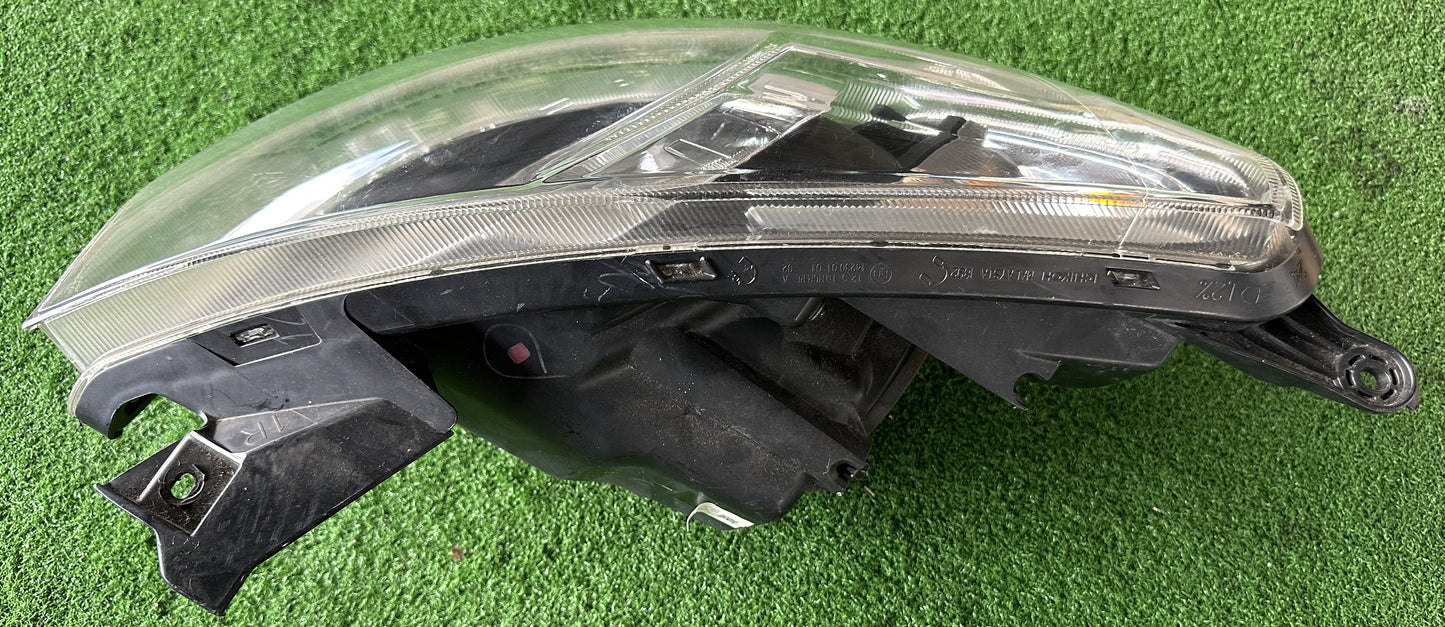 PERODUA AXIA HEAD LAMP RH (81110-BZ370-1)