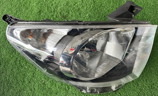 PERODUA AXIA HEAD LAMP RH (81110-BZ370-2)