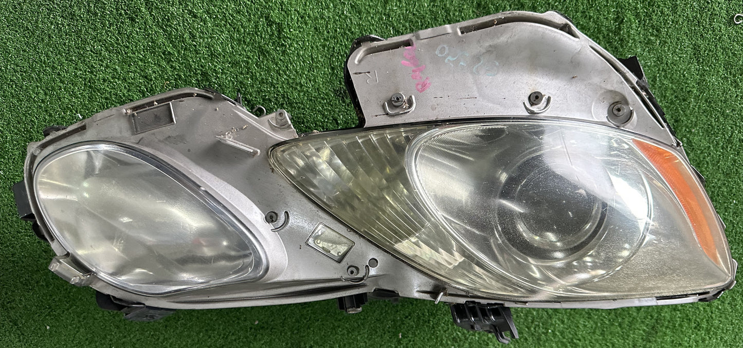 LEXUS GS350 HEAD LAMP RH (81140-30B71)