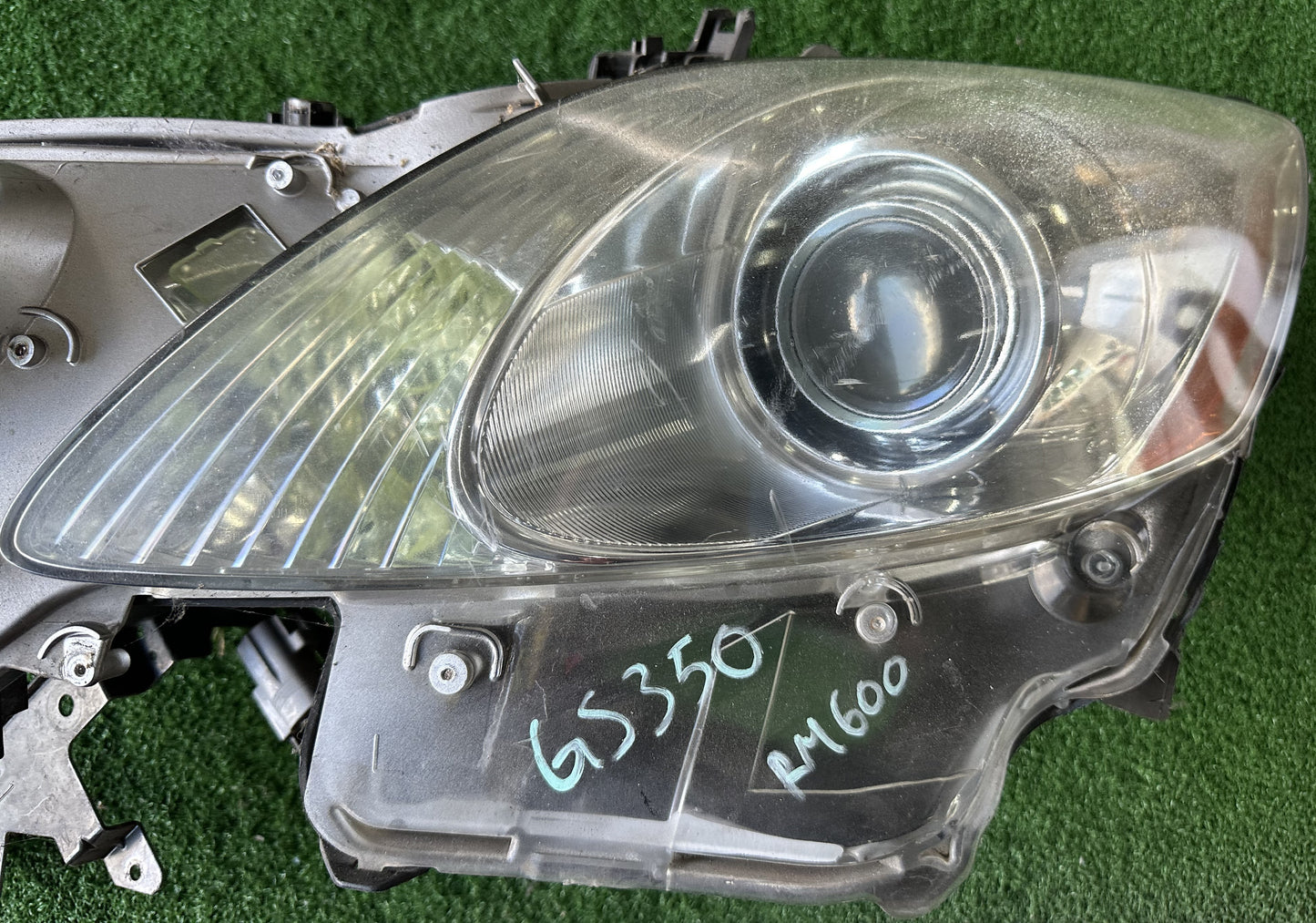 LEXUS GS350 HEAD LAMP RH (81140-30B71-1)