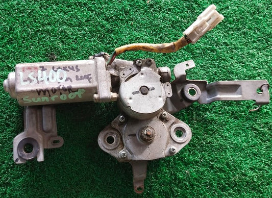 TOYOTA LS400 WIPER MOTOR (85730-50020)