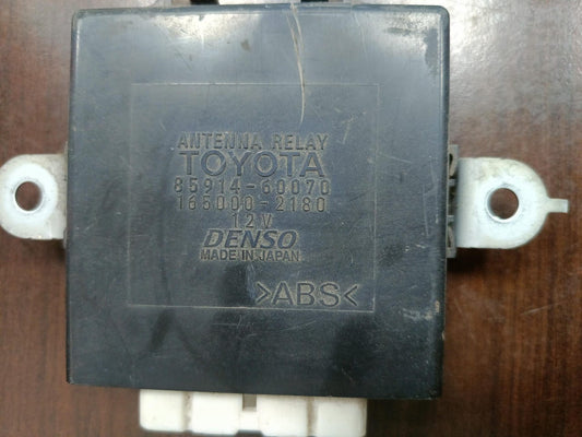 TOYOTA LAND CRUISER ANTENNA RELAY ECU (85914-60070)