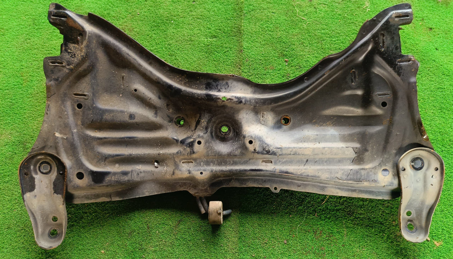 PERODUA BEZZA CROSSMEMBER (U) [CMB016]