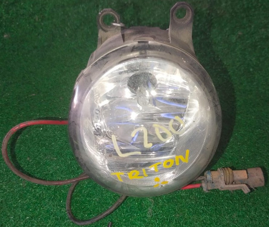 TRITON L200 FOG LAMP LH (89092699)