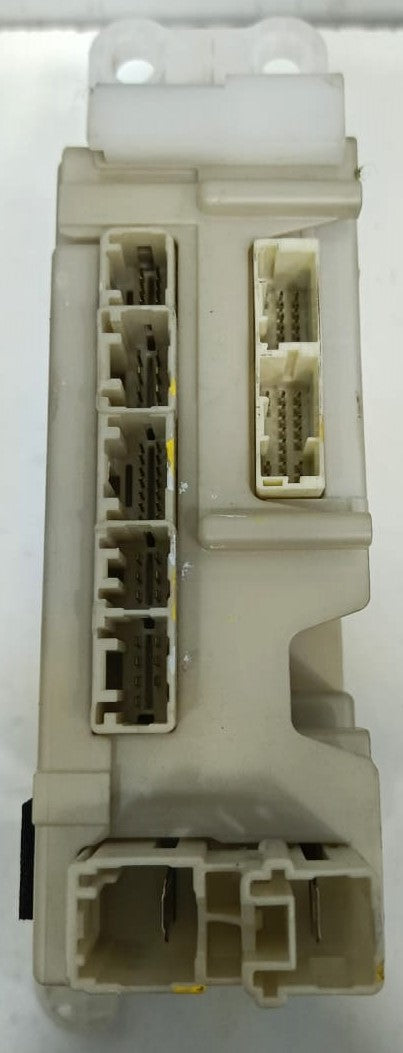 TOYOTA VIOS NCP150 FUSE BOX (89221-0D230)