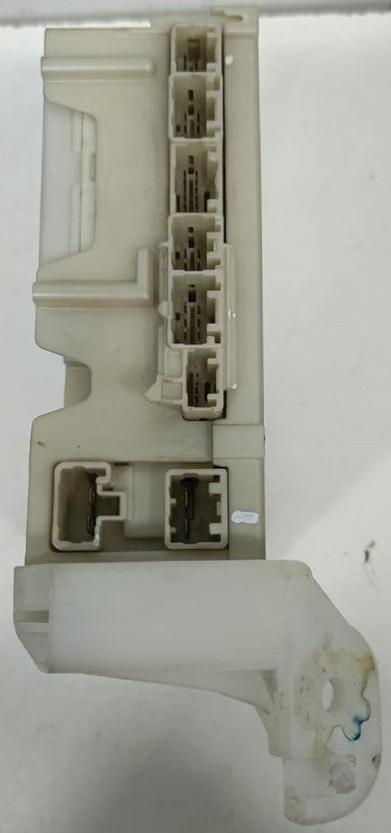 TOYOTA VIOS NCP150 FUSE BOX (89221-0D230)