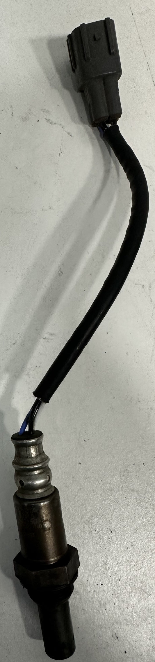 TOYOTA ESTIMA EXHAUST OXYGEN SENSOR (89465-42150)