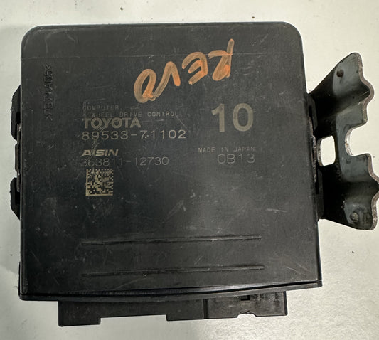 TOYOTA HILUX REVO 4 WHEEL DRIVE ECU (0B13) (89533-71102)