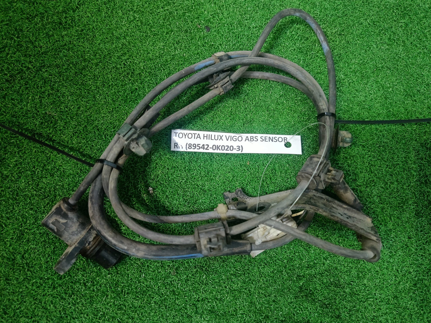 TOYOTA HILUX VIGO ABS SENSOR RH (89542-0K020-3)