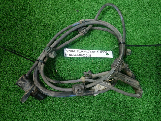 TOYOTA HILUX VIGO ABS SENSOR RH (89542-0K020-3)