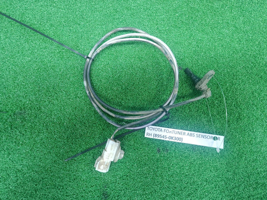 TOYOTA FORTUNER GUN156 ABS SENSOR RH (89545-0K300)