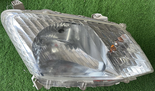 ISUZU DMAX VCROSS RT50 HEAD LAMP RH (898125389)