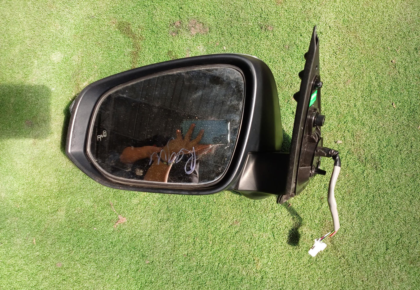TOYOTA ROGUE SIDE MIRROR LH (U) [SM00104]