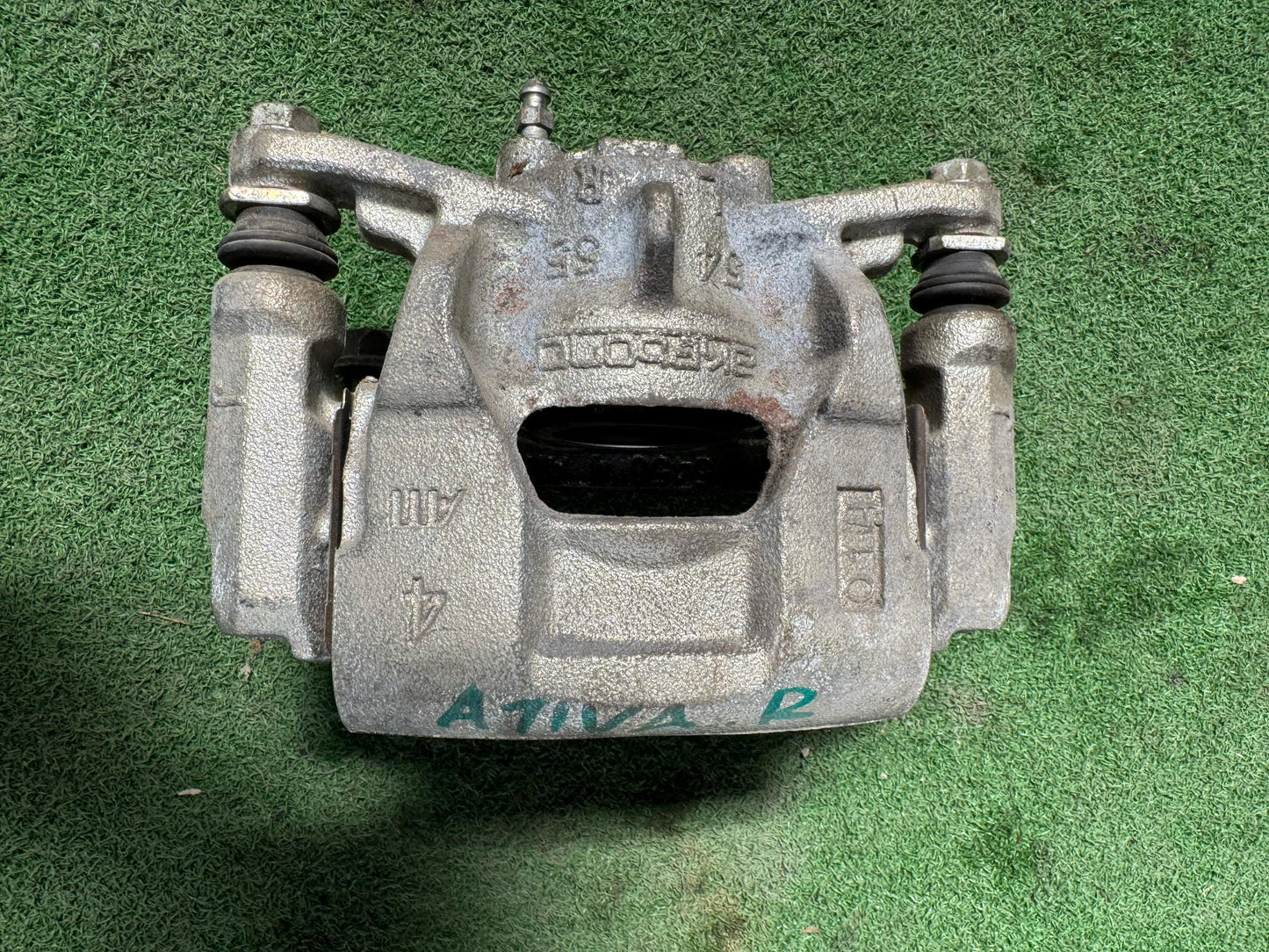 PERODUA ATIVA BRAKE CALIPER RH (U) [BC008]