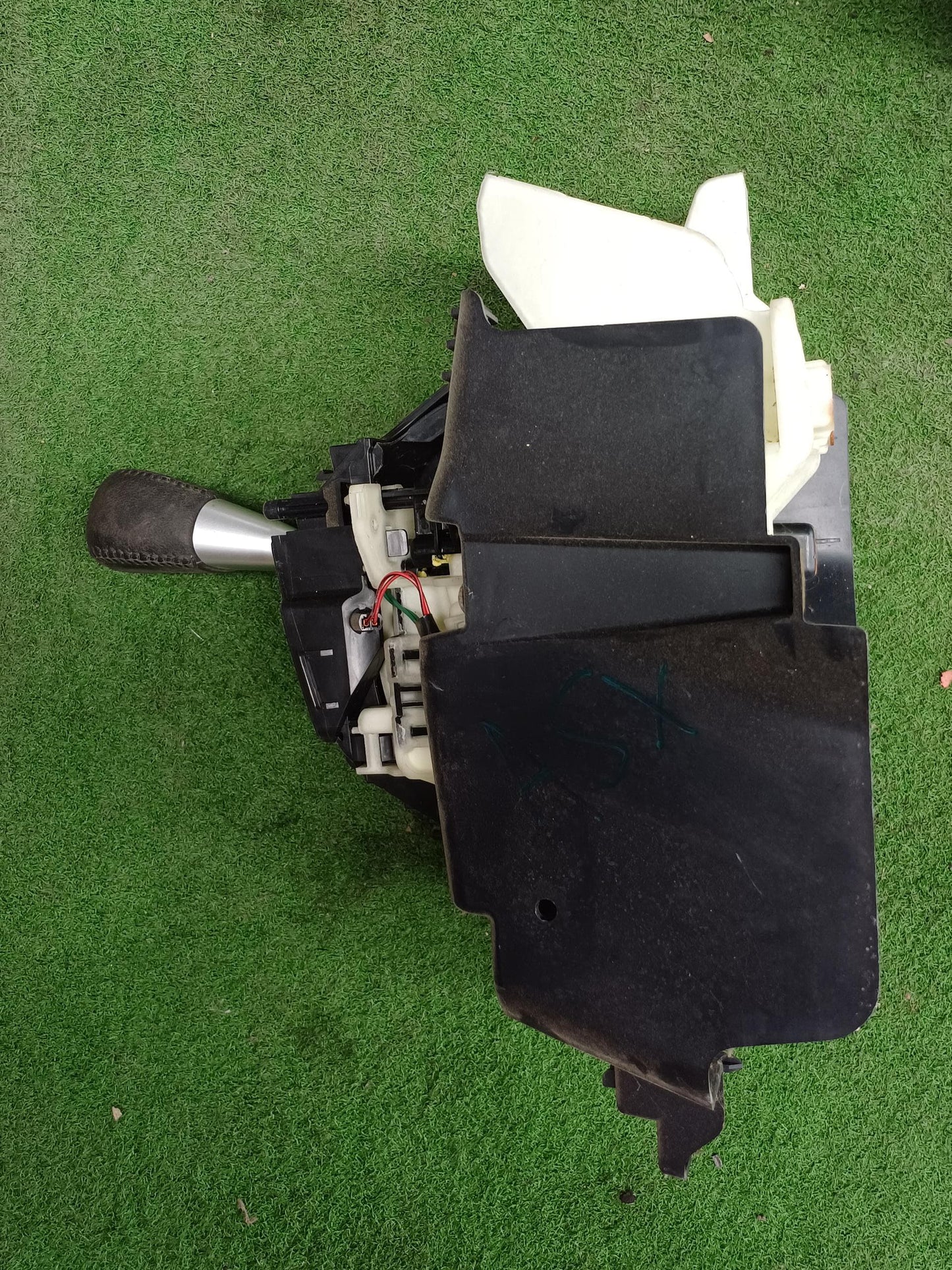 MITSUBISHI ASX GEAR LEVEL (U) [2400A117]