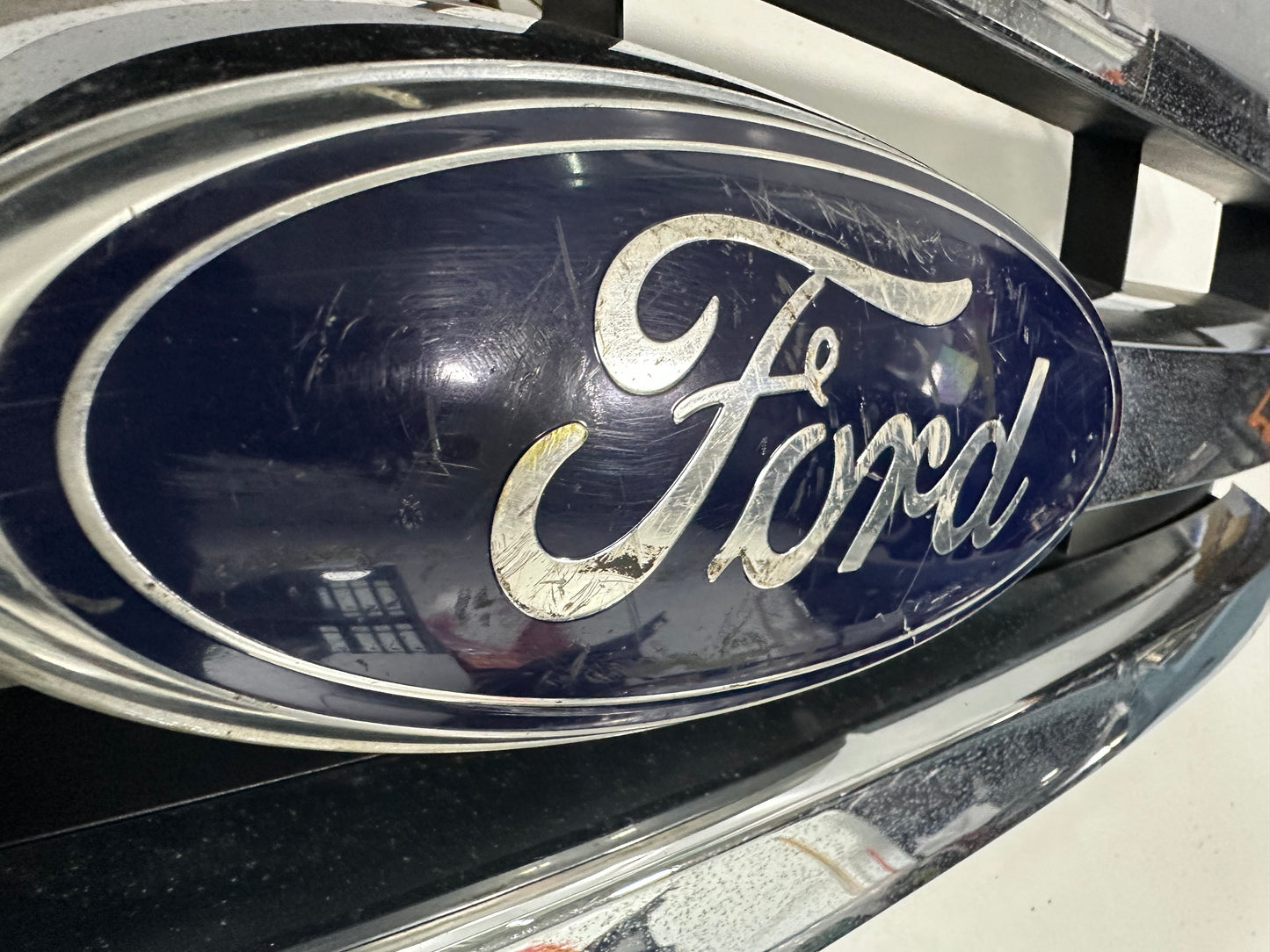 FORD RANGER T6 FRONT CHROME GRILLE (B) (AB39-8178)