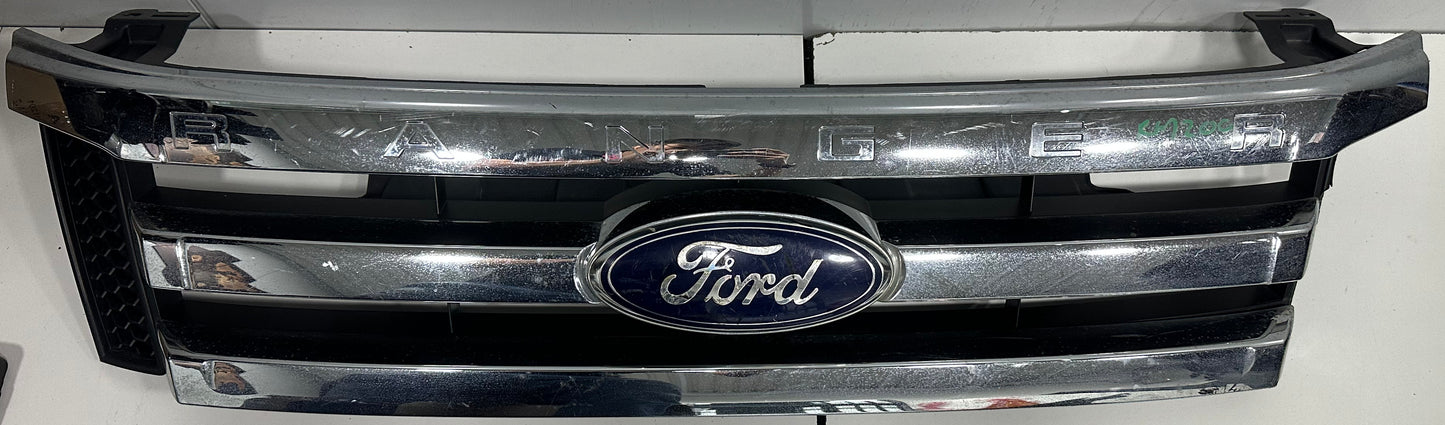 FORD RANGER T6 FRONT CHROME GRILLE (B) (AB39-8178)