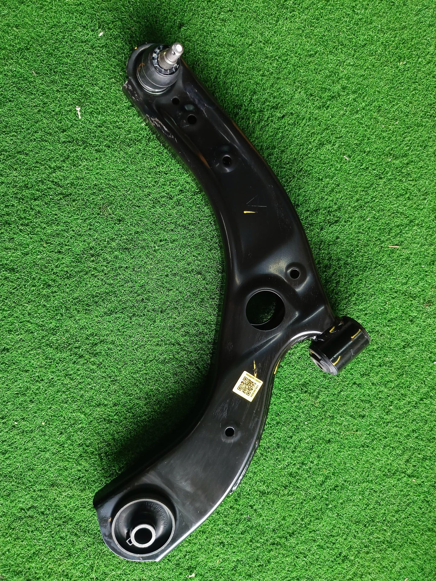 PERODUA ALZA 2022 LOWER ARM LH (NEW) (48069-BZ441)