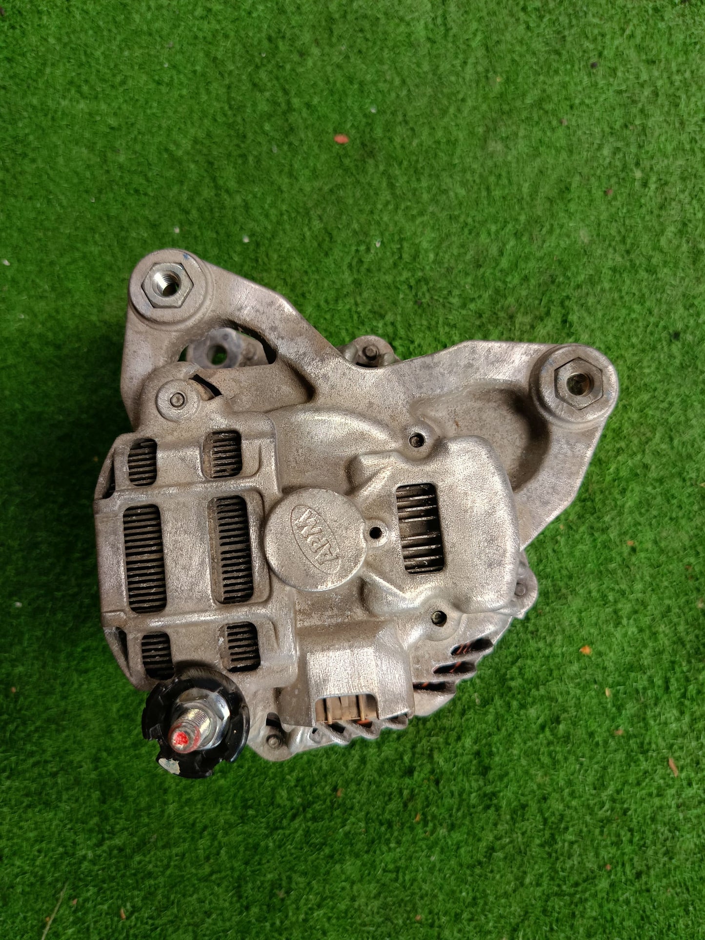 NISSAN ALMERA ALTERNATOR (23100-2TSOA)