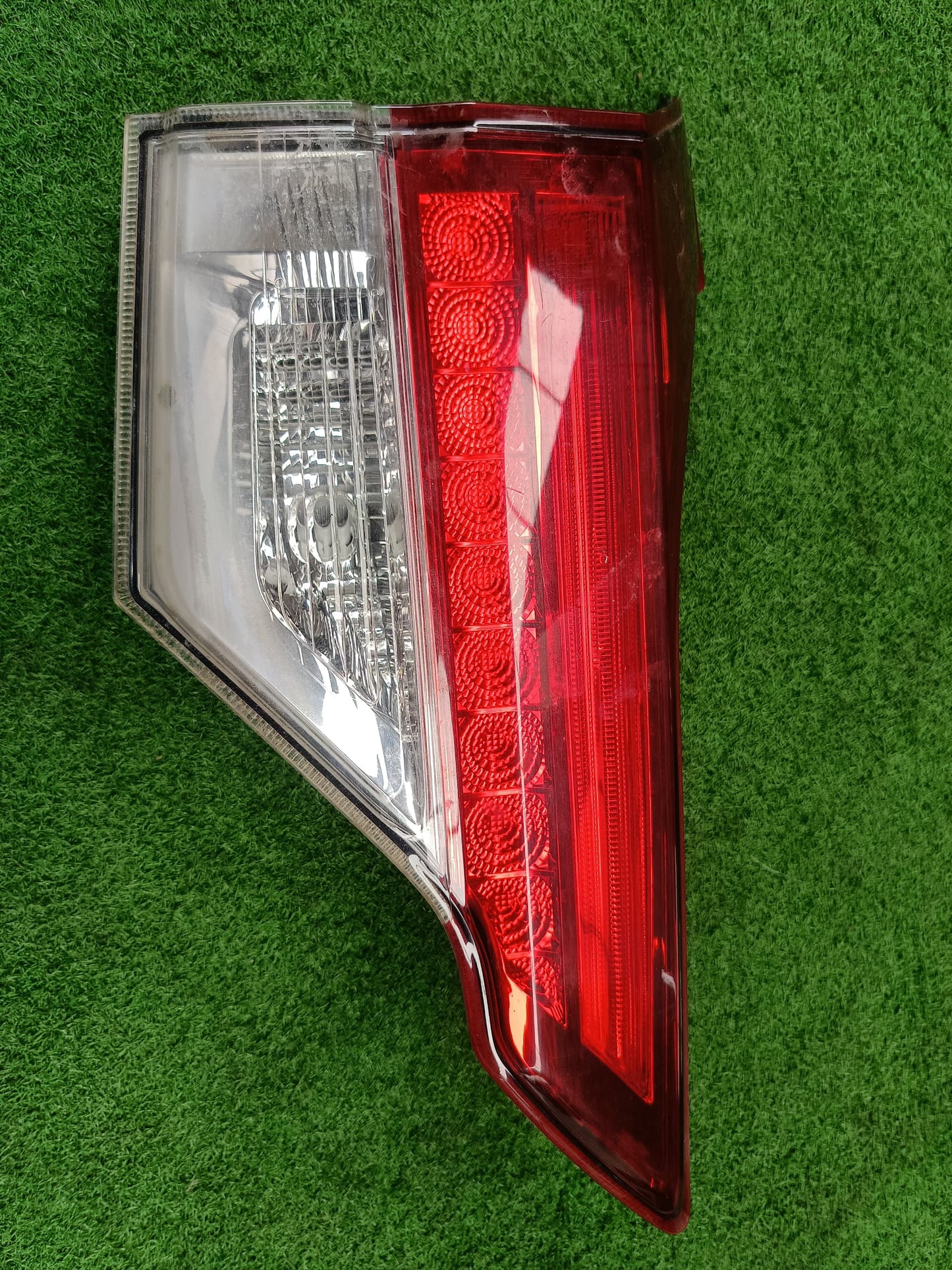 PERODUA ARUZ INNER TAIL LAMP LH (2002310)