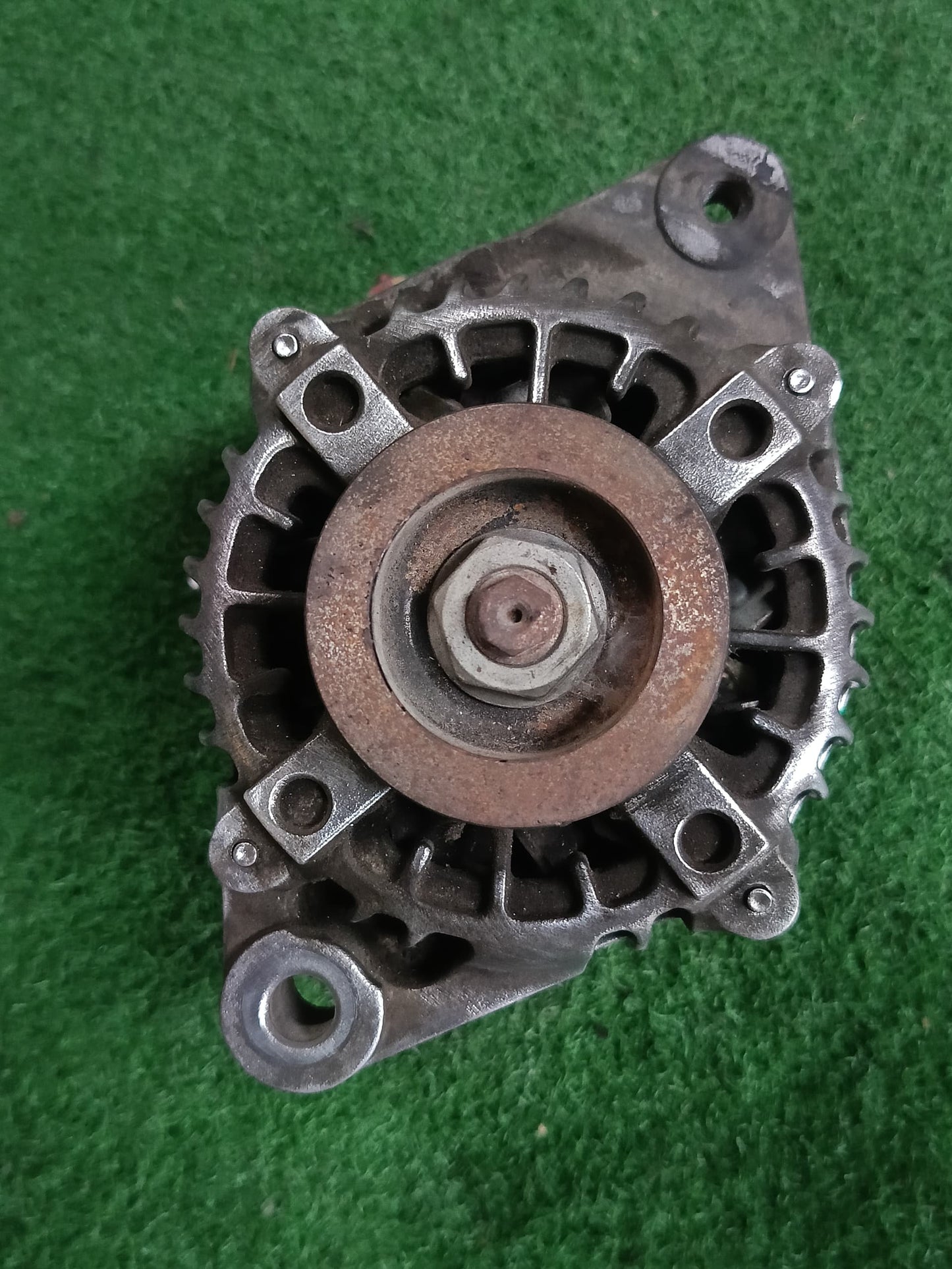 PERODUA AVANZA ALTERNATOR (27060-BZ120)