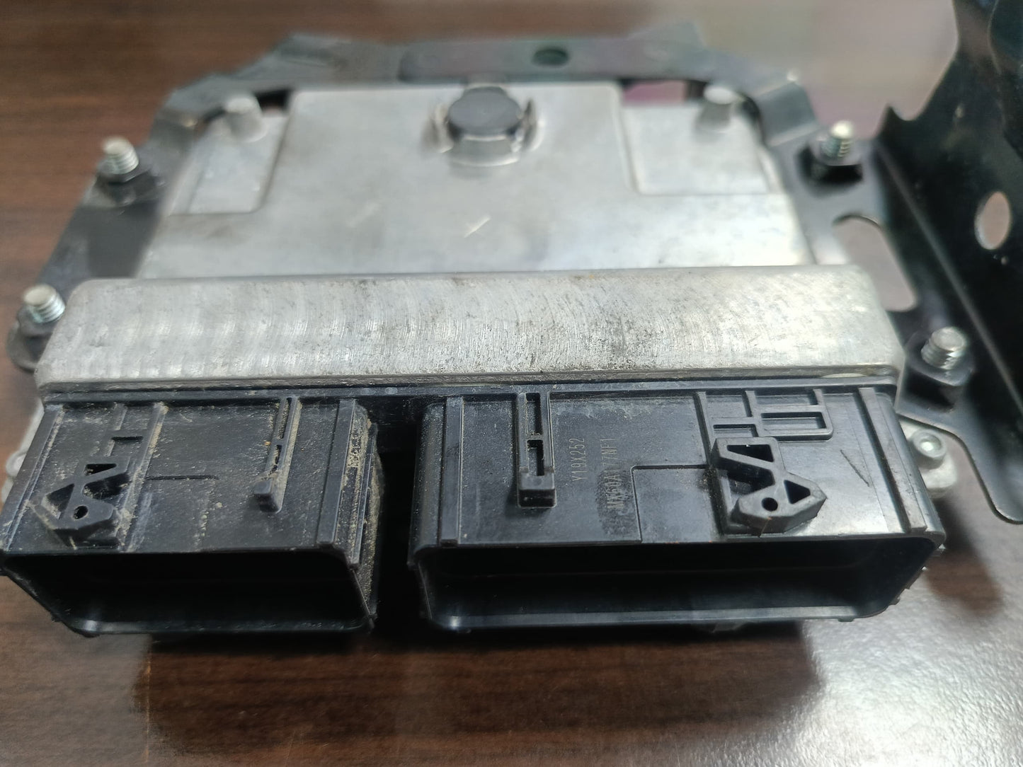 PERODUA BEZZA ENGINE CONTROL ECU (89560-BY600)